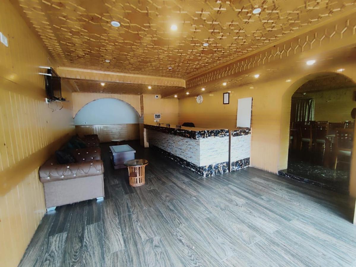Hotel Sheen Srīnagar エクステリア 写真