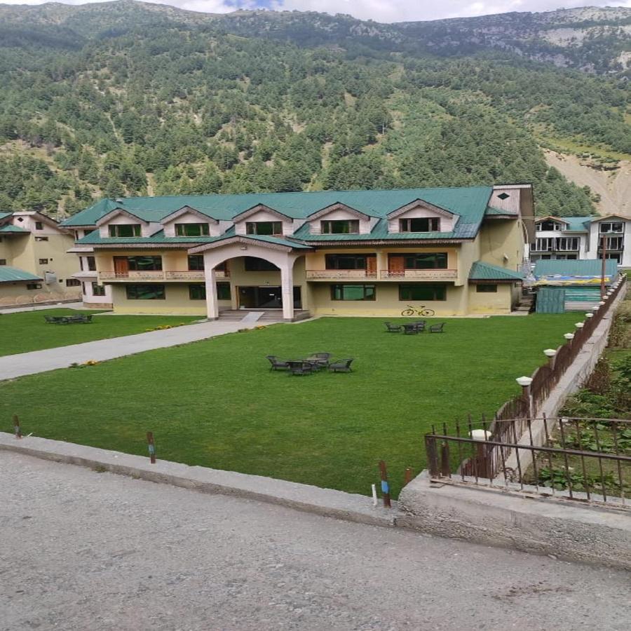 Hotel Sheen Srīnagar エクステリア 写真